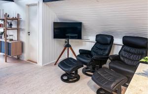 Awesome Home In Hemmet With Wifi