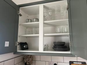 1 Bed Apartment Marple with Work Space