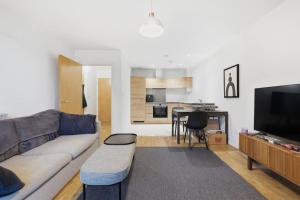 Stylish Limehouse Flat 2 Min Walk to DLR