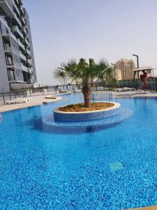 Bloom Tower C District 10- Spacious Studio