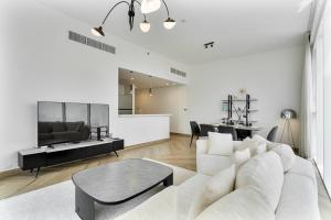 Special Deal Stylish 3BR Apartment Wasl 1Residences