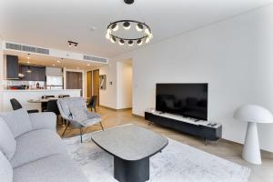 Elegant 3 BR Wasl 1