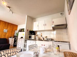 Charmant studio au cœur de la station - FR-1-814-15