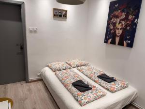 Tiny Tonitza Old Town Bucharest