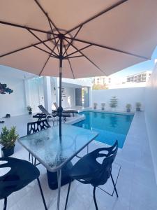 modern pool villa 5 minutes to walking street & beach