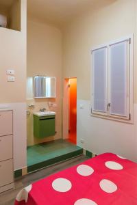 Cute and Cozy Room - ColivingFlorence VdM