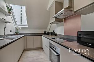 Platform One Apartments - Town Hall