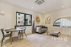 Platform One Apartments - Town Hall