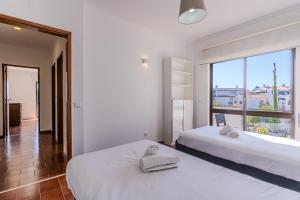 #333 2BR for Families Central Location