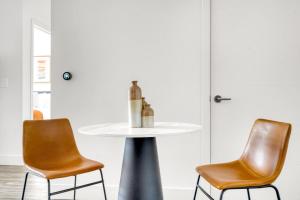 Redwood City 1BR w Gym WD nr Caltrain SFO-917