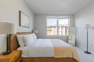 Blueground San Bruno pool nr San Bruno Park SFO-2077