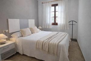 Casa Aurora, piscina , wifi, Jardin 5-6 pax