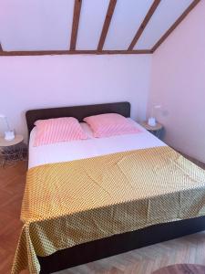 maison ancienne sur l ile de Brac