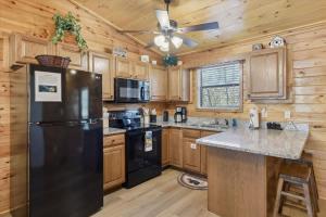 A Dream Romance by Beyond Expectations w Hot Tub