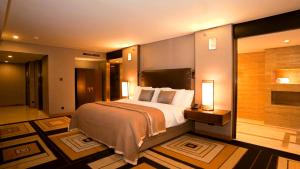 HOTEL - !!!! Sahoo - Nearby Railway Station !!!! Premium Quality Hotel##