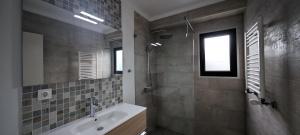 Villa Sun & Sea - Covered Pool