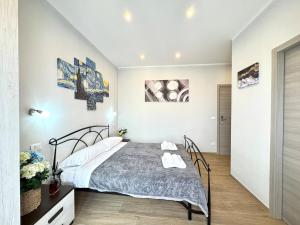 Art Room - a stones throw from Piazza Maggiore