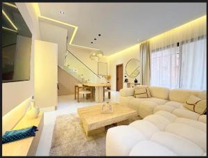 Triplex De Luxe Ocra piscine privée