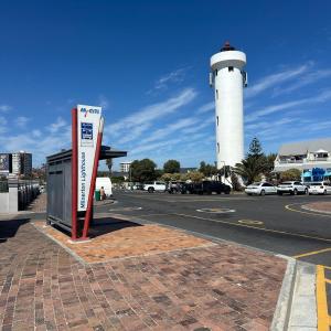 Woodbridge Island En-suite 3min Beach Secure Luxury