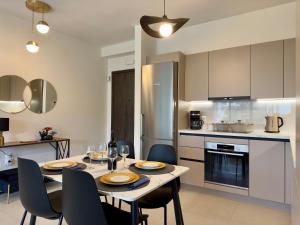 EVA Luxury Apartment