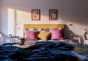 Vico Saraceno 4BR House with Terrace in Forio Old Town