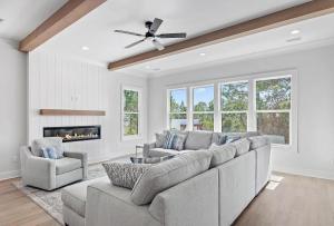 Book Me Baby! Here Comes The Sun in Seagrove Beach