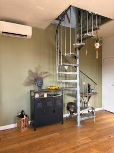 Duplex climatisé avec parking et borne électrique