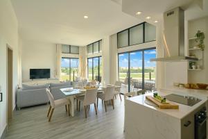 New! Peaceful Luxury Hideaway 3Br Condo At Las Iguanas