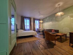 Le Nid du Facteur appartement avec clim, wifi et jardin