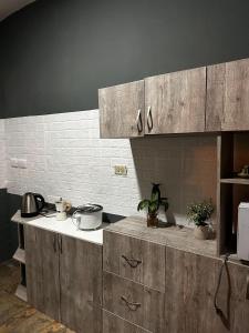 Il Palazzo Cuencano cafe with eternal sunsets