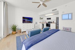 Beachfront Studio #1112 at Majestic