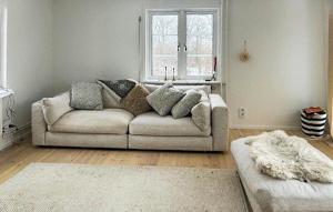 Pet Friendly Home In Gärsnäs With Wifi