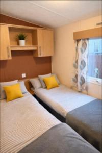 Caravan Craig 3 Bed Balcony