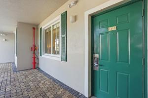 1315 - First-Floor Accessible Villa - Golf Views