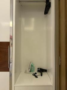 Stylish Duplex in Park Mall - Free Pool - By Guave Stay