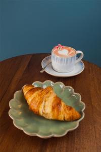 DUO Hotel Lisbon, Curio Collection by Hilton