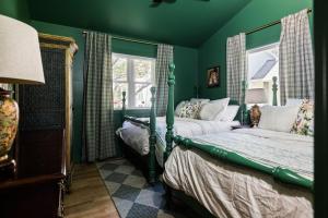 The Bunkhouse at Arcadia: A Golf Retreat