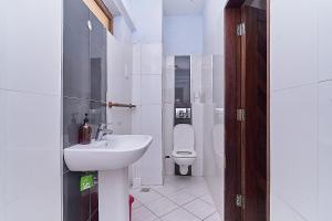 Beachfront Fabulous 2 bed apartment with sea view