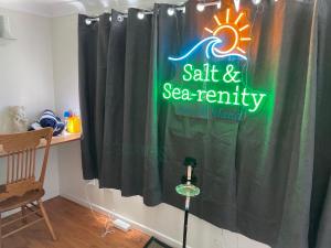 Salt and Sea renity On Milton
