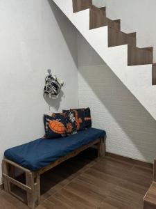 Casa sobrado com garagem