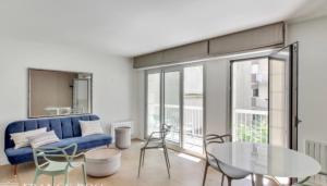 Another Cozy Flat near St-Germain, St-Placide