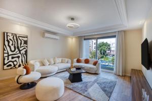 Elegant 3BR W Nanny Room W Pool View at Silver palm