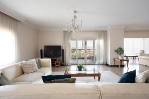 Luxury Nile View Stays in Agouza