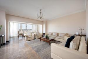 Luxury Nile View Stays in Agouza