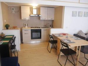 Bright Open Space in the MM1 Pasteur Area