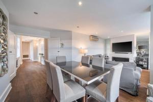 Flat 33, Ovington Court