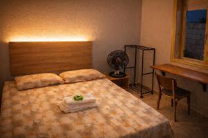 Prime Centro Location! Cozy Private Ensuite Room - 4 minute walk to VLT Tram - 7 minute walk to Metro