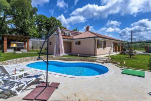 Family friendly house with a swimming pool Visnjan, Central Istria - Sredisnja Istra - 25128
