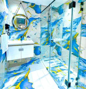 17 - Top Location, NEUF, piscine & Comfort