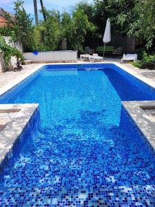 Apartments with swimming pool Vela Luka, Korcula - 23684